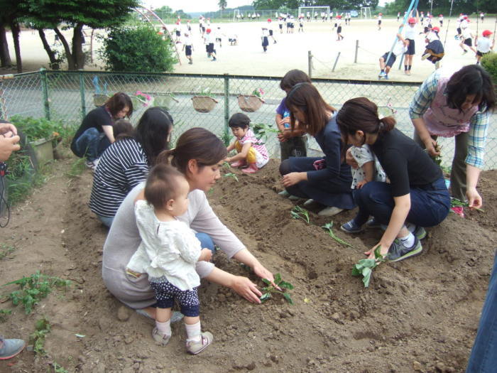 子育て広場の様子の写真