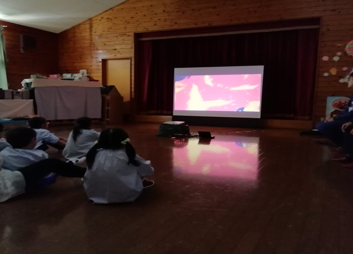 11月17日 11月17日