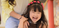 子どもとでかける写真